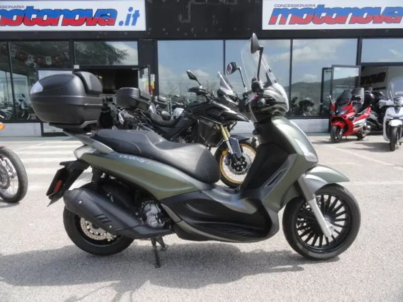 Piaggio Beverly 300 S i.e. ABS-ASR (2016 - 20)
