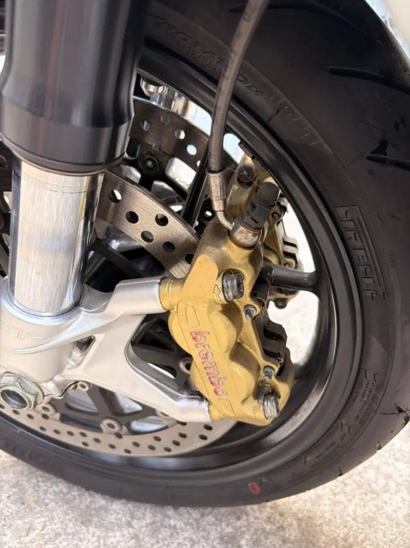 MV Agusta Brutale 675 (2011 - 15) (11)
