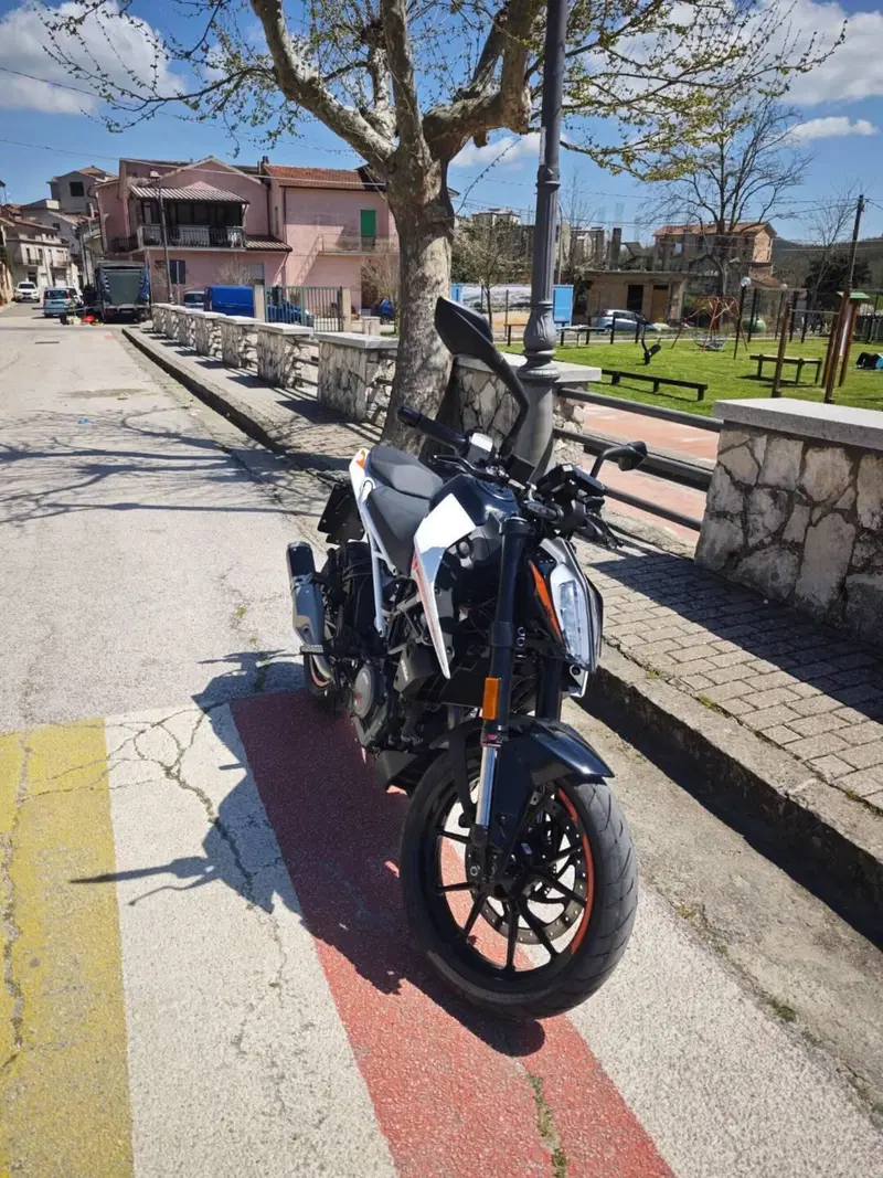 KTM 390 Duke (2021 - 23) (9)