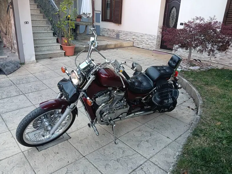 Suzuki VS 800 GL Intruder (1994 - 98) (4)