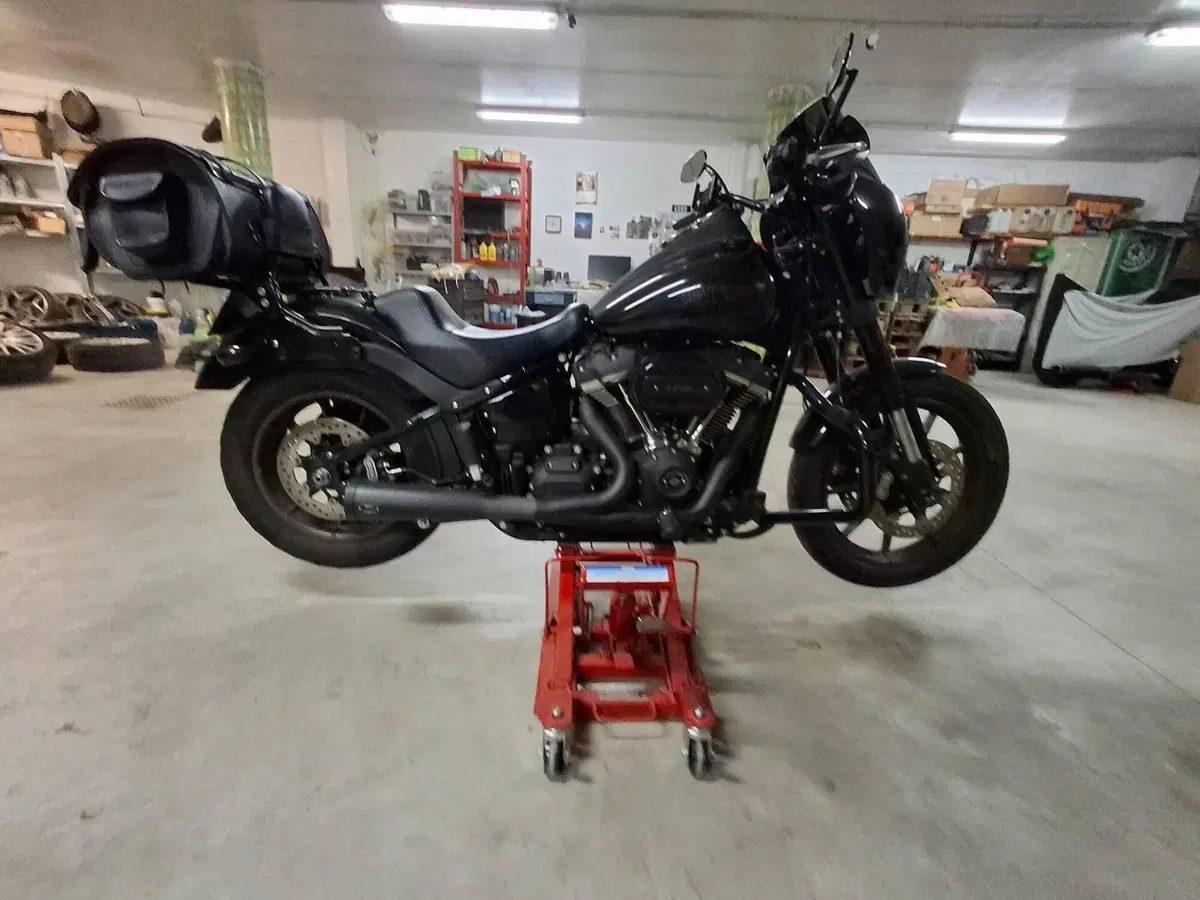 Harley-Davidson 114 Low Rider S (2021) - FXLRS (2)