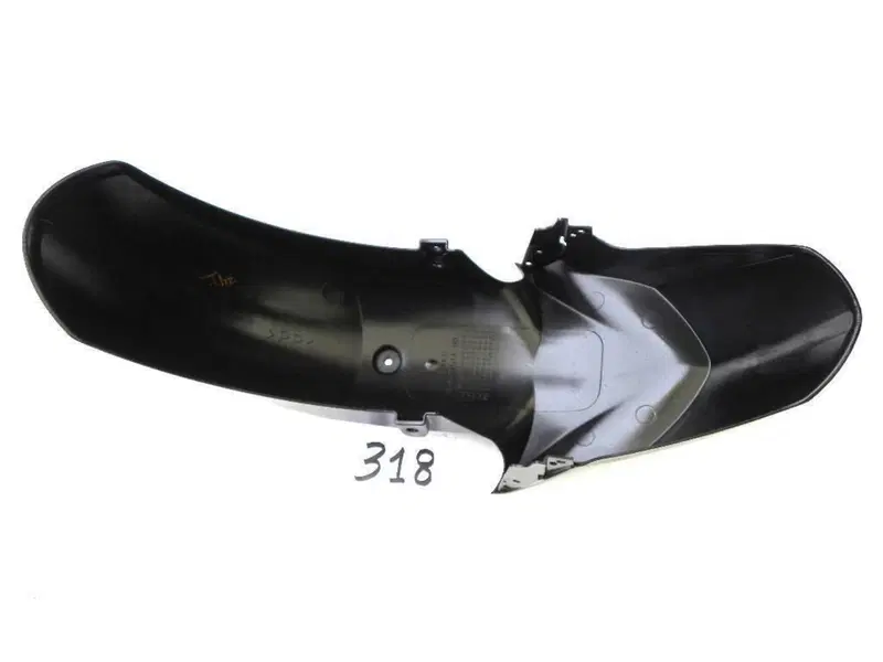 Parafango anter. Yamaha X-Max 125/250/300 (n.318) (5)
