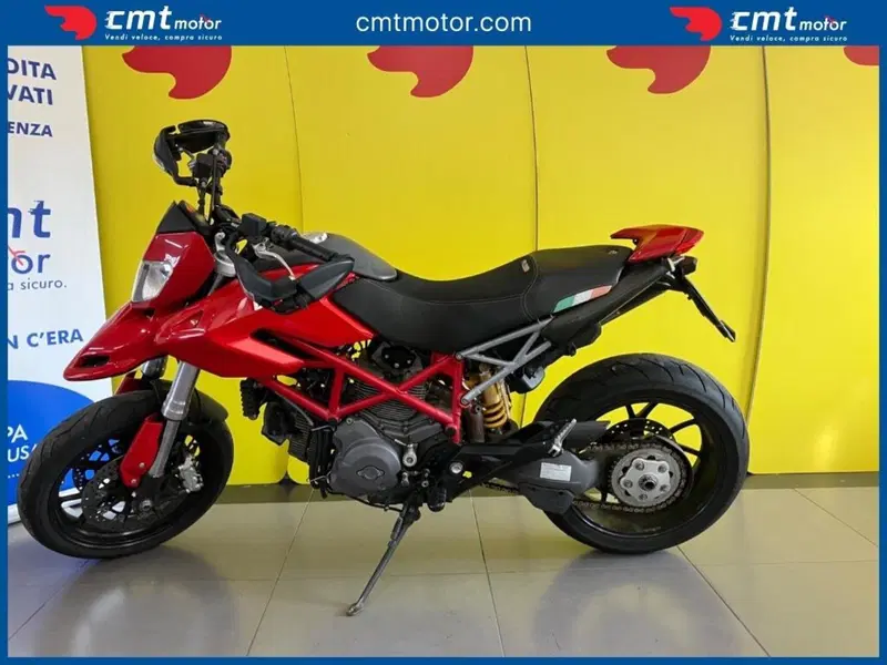 Ducati Hypermotard 796 (2012) (3)