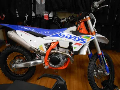 KTM 250 EXC-F 6Days (2026) nuova