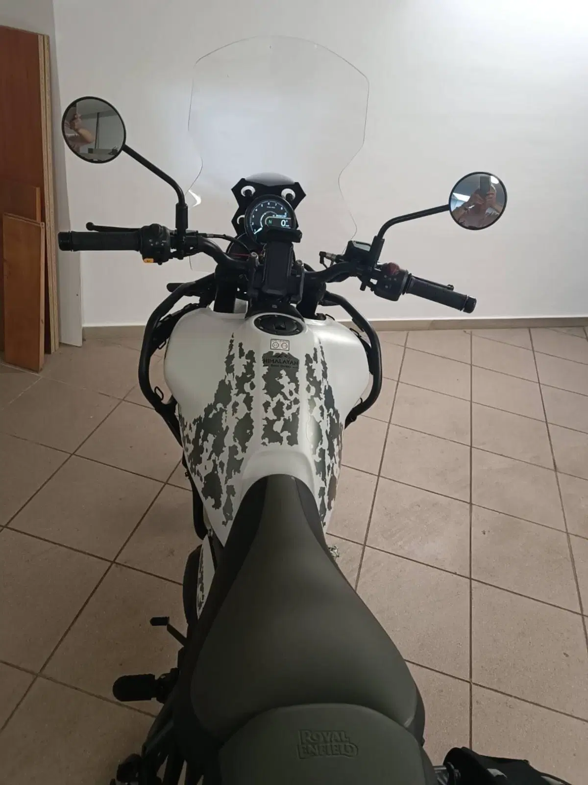 Royal Enfield Himalayan 450 Tubeless (2024 - 26) (6)