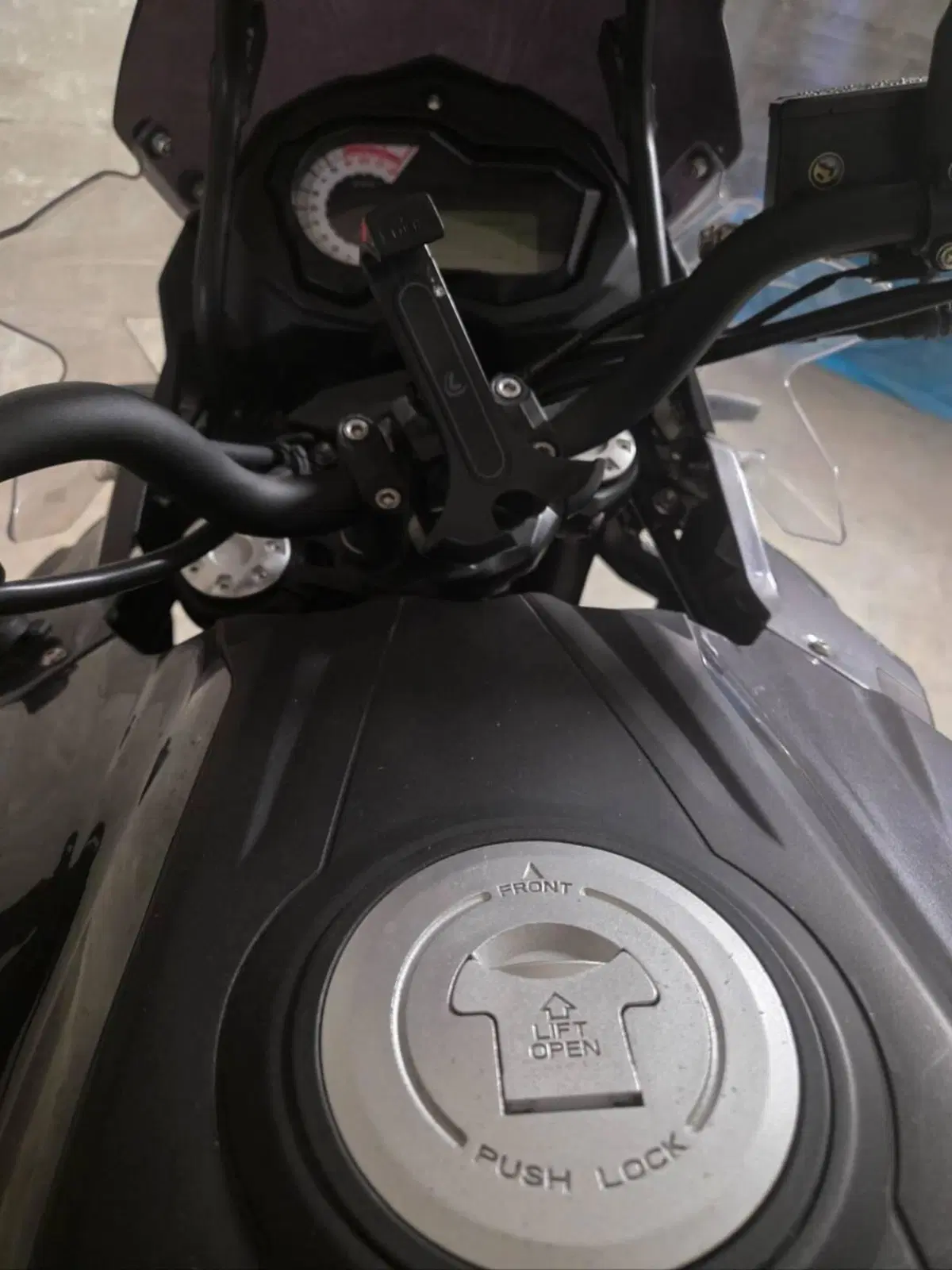 Benelli TRK 502 (2021 - 25) (5)