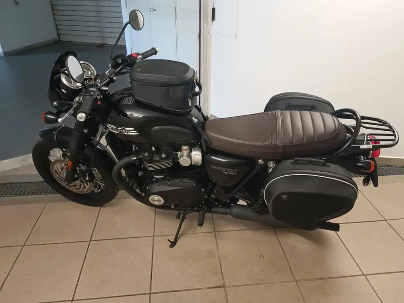 Triumph Bonneville T120 Black (2026) (3)