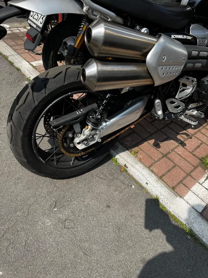Triumph Scrambler 1200 XE (2021 - 23) (3)