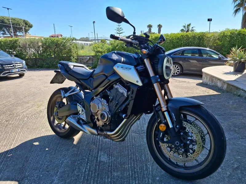 Honda CB 650 R (2021 - 23) (3)