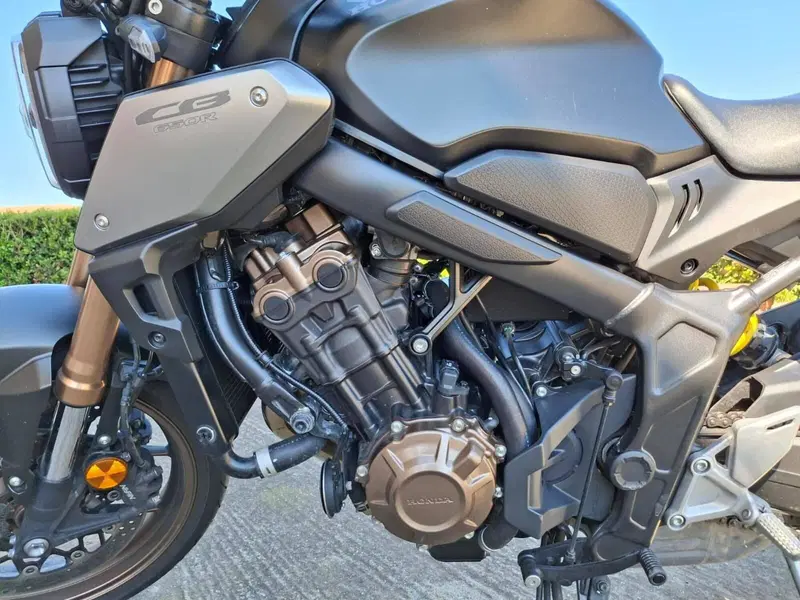 Honda CB 650 R (2021 - 23) (4)