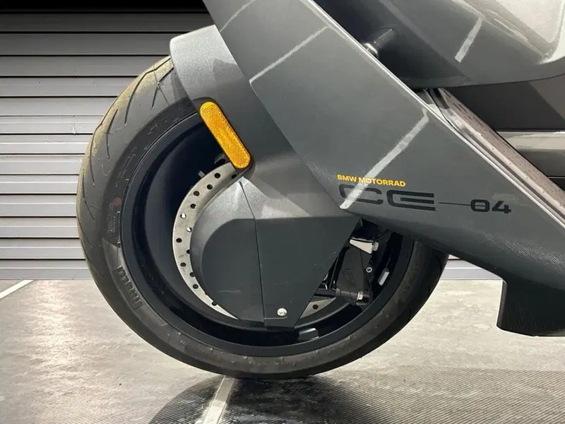 Bmw CE 04 (2021 - 25) (15)