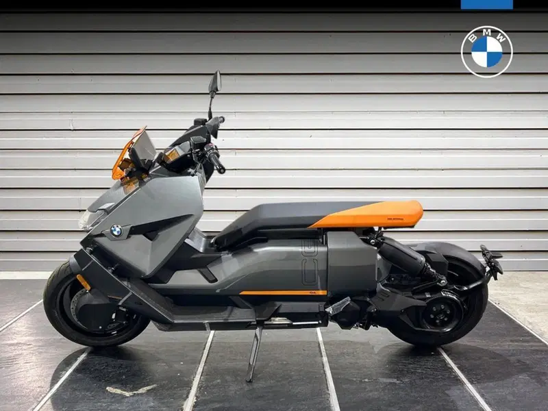 Bmw CE 04 (2021 - 25) (3)