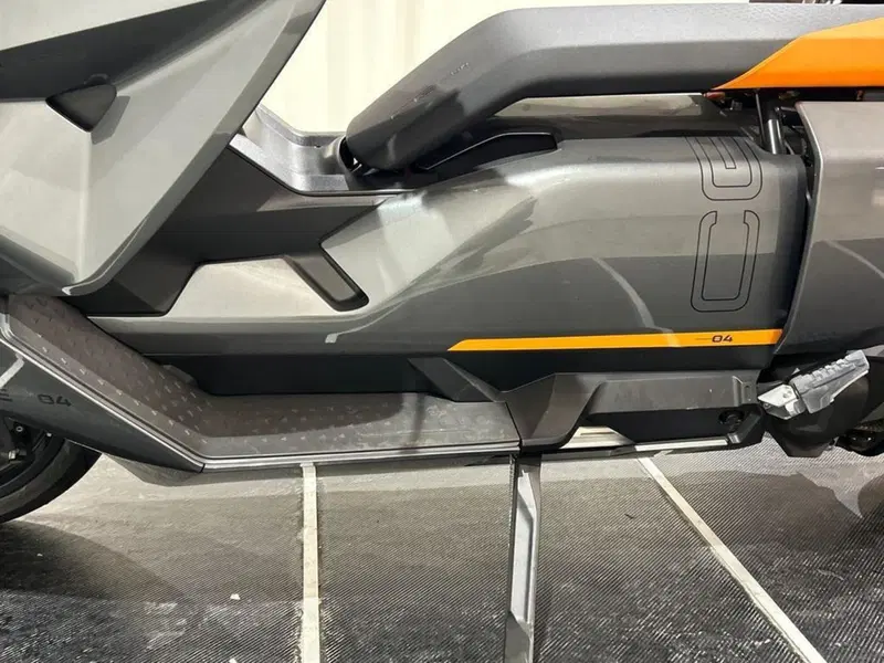 Bmw CE 04 (2021 - 25) (12)