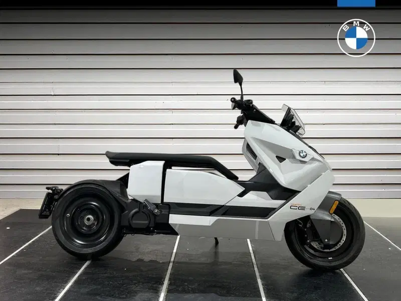 Bmw CE 04 (2021 - 25) (5)
