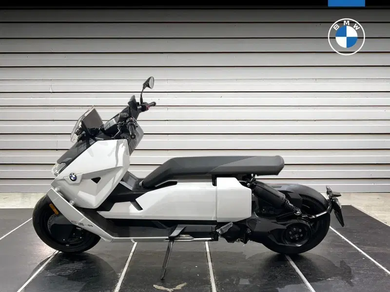 Bmw CE 04 (2021 - 25) (3)
