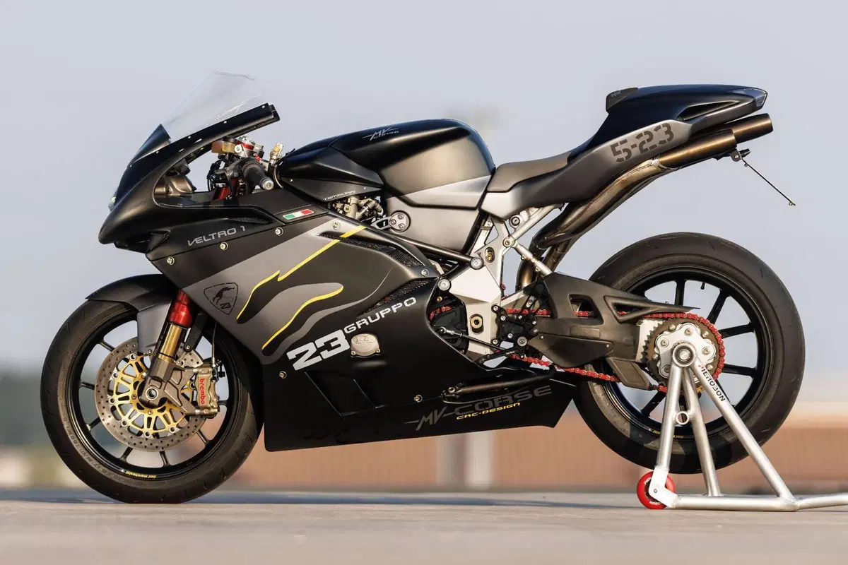 MV Agusta F4 1000 S (2004 - 05) (5)