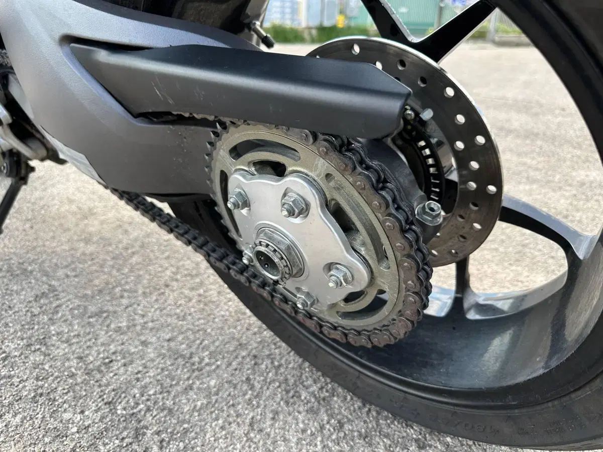 Ducati Hypermotard 950 (2022 - 25) (13)