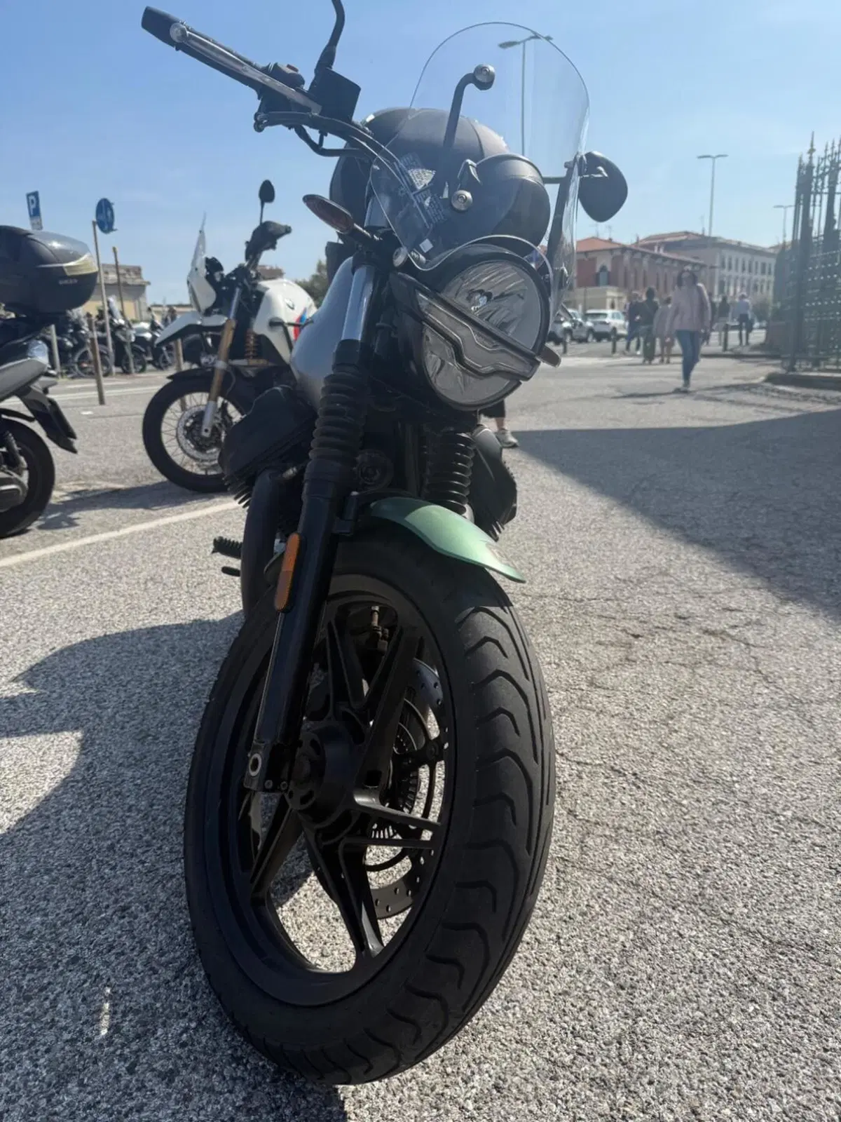 Moto Guzzi V7 Stone Centenario (2021 - 22) (9)