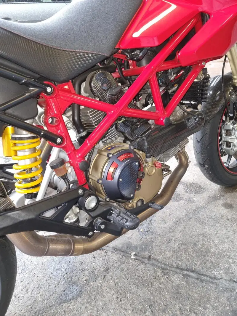 Ducati Hypermotard 1100 S (2007 - 09) (7)