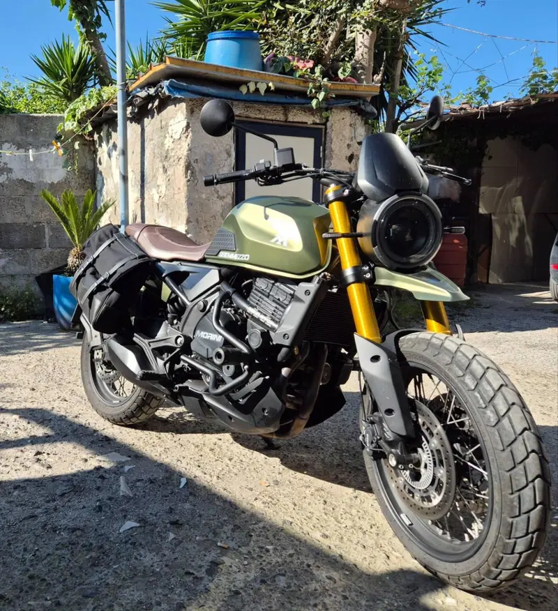 Moto Morini SEIEMMEZZO SCR (2022 - 26) (3)
