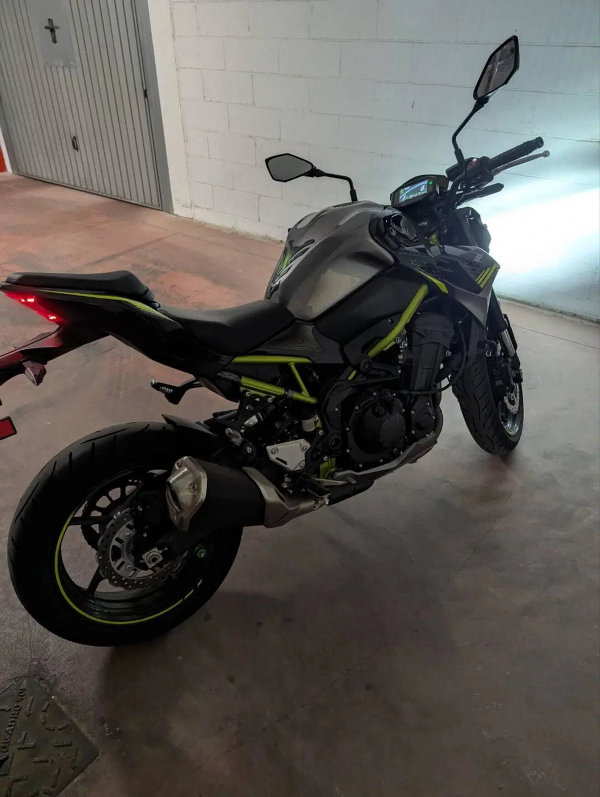 Kawasaki Z 900 (2020) (4)