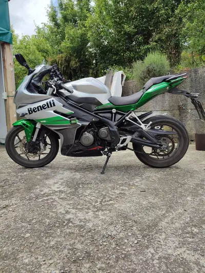 Benelli BN 302 R (2017 - 20) usata