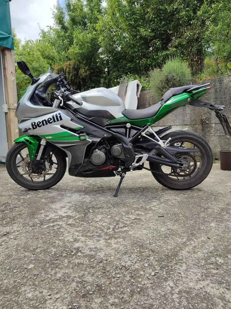Benelli BN 302 R (2017 - 20)
