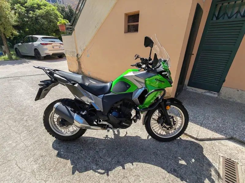 Kawasaki Versys-X 300 Adventure (2017 - 19) (2)