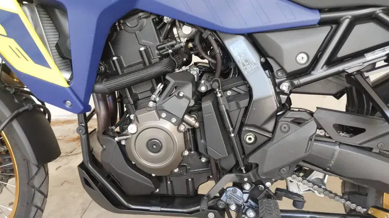 Suzuki V-Strom 800DE (2023 - 24) (4)