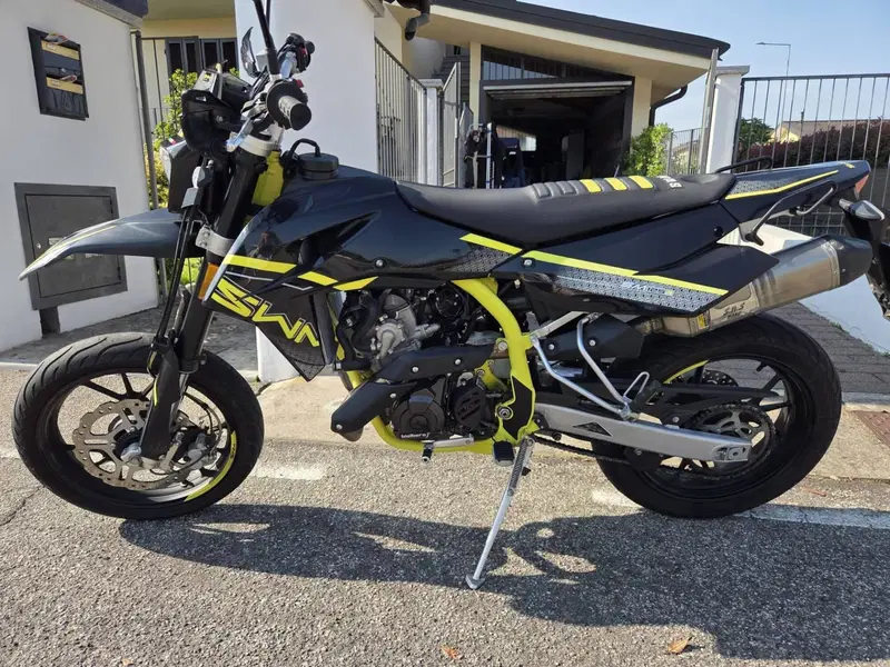 Swm SM 125 R (2022 - 24) (2)