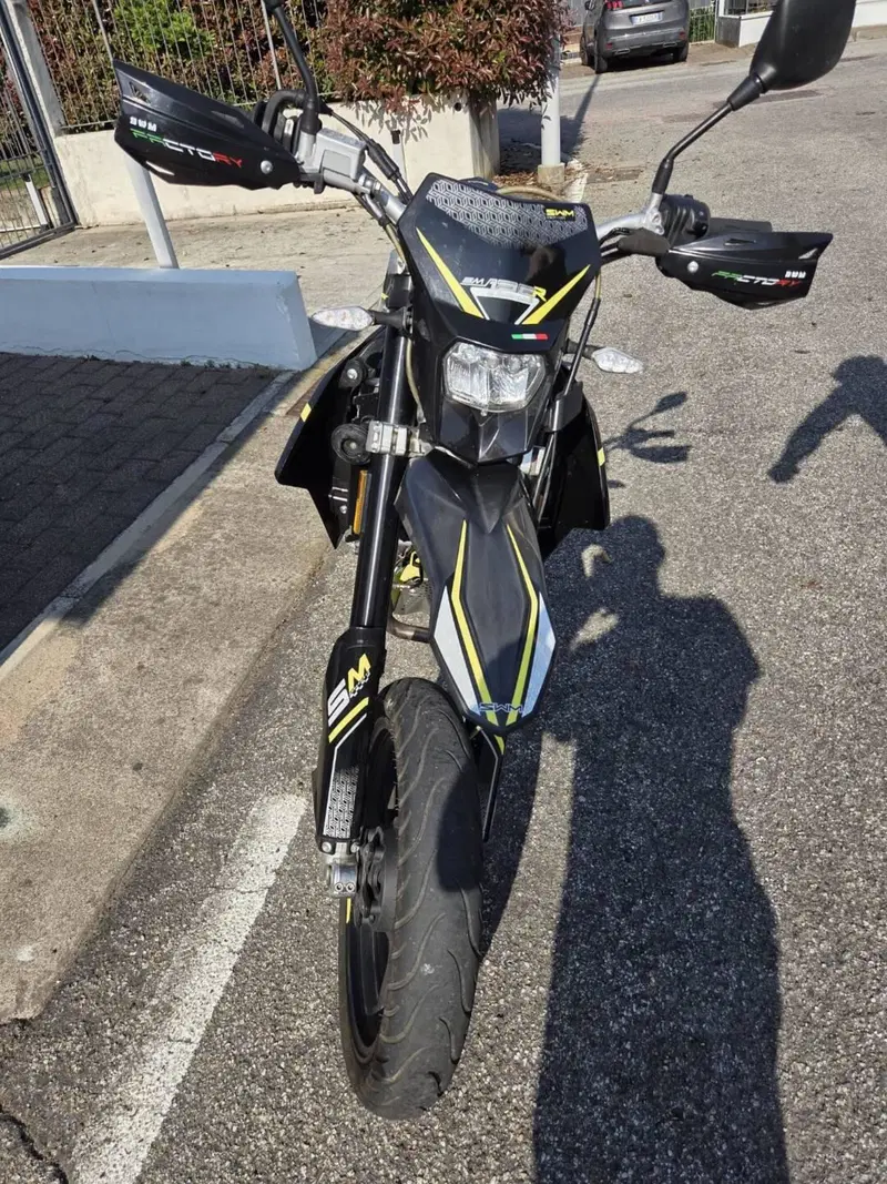 Swm SM 125 R (2022 - 24) (4)