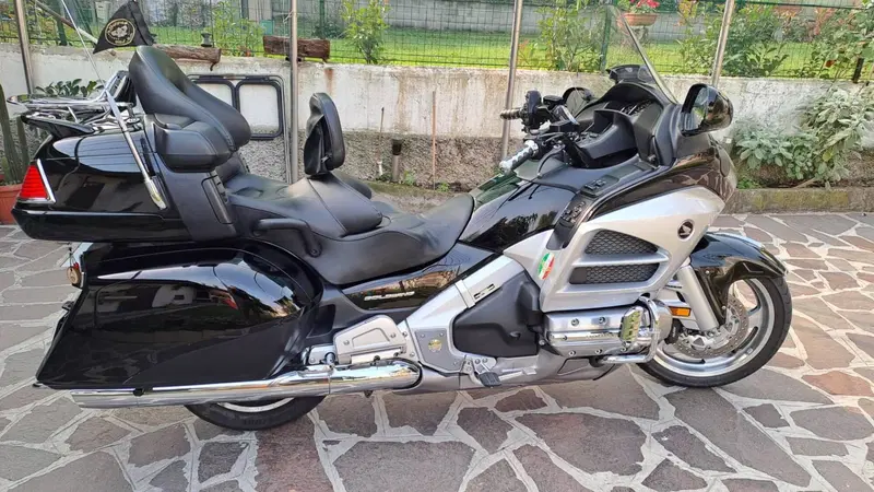 Honda GL 1800 Gold Wing (2012 - 17) (3)