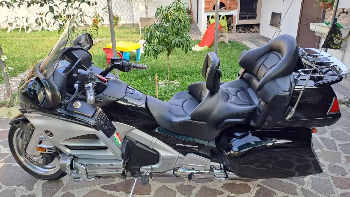 Honda GL 1800 Gold Wing (2012 - 17) (5)