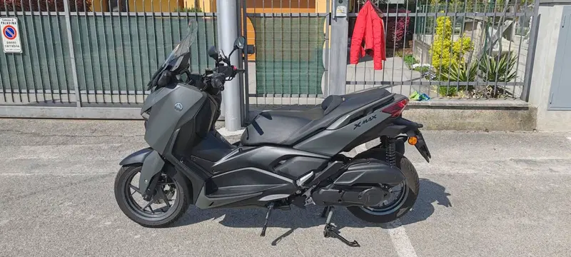 Yamaha X-Max 125 (2025 - 26) (4)