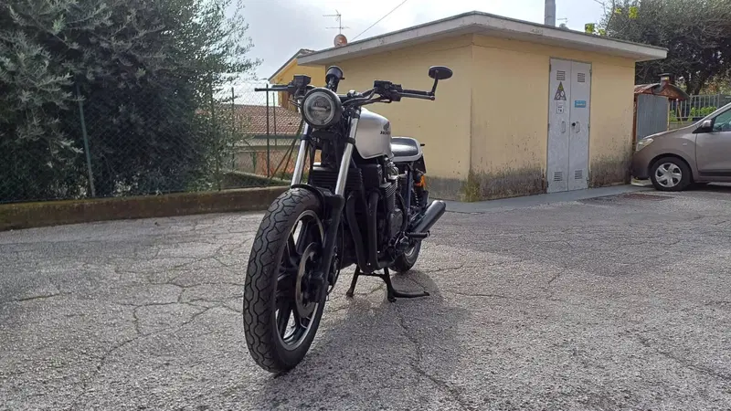 Honda CBX 650 SCF (2)