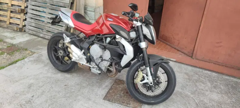 MV Agusta Brutale 800 EAS ABS (2012 - 15) (10)
