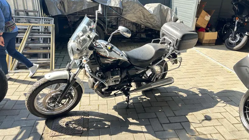 Moto Guzzi Nevada 750 Anniversario (2012 - 13) (2)