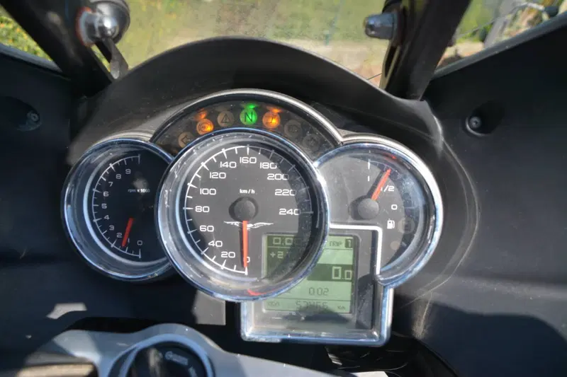 Moto Guzzi Norge 1200 (2006 - 10) (2)