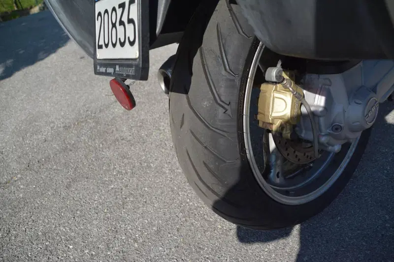 Moto Guzzi Norge 1200 (2006 - 10) (5)