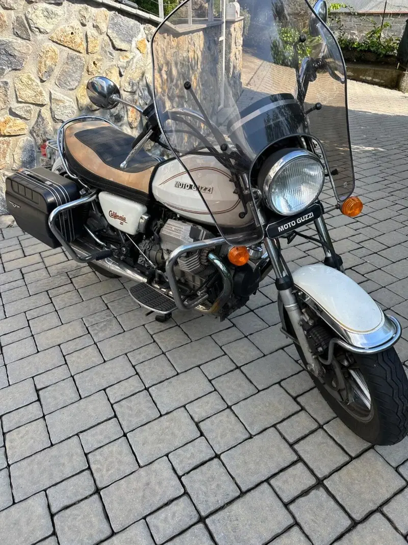 Moto Guzzi VT California II (11)