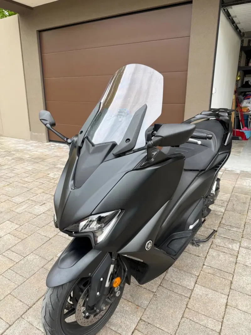 Yamaha T-Max 560 20° anniversario (2021)