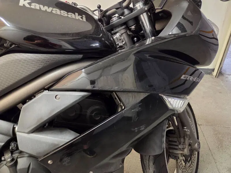 Kawasaki ER-6F (2009 - 11) (7)