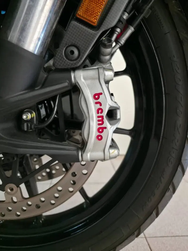 Ducati Multistrada V4 S (2021 - 24) (5)
