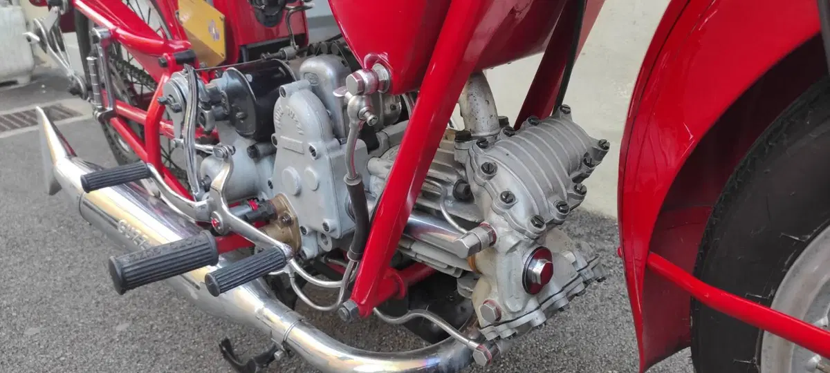 Moto Guzzi Airone Sport 250 (3)