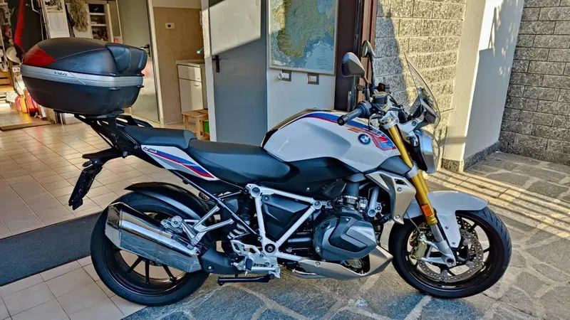 Bmw R 1250 R (2021 - 25) (3)