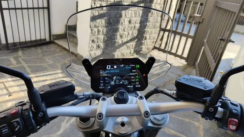 Bmw R 1250 R (2021 - 25) (6)