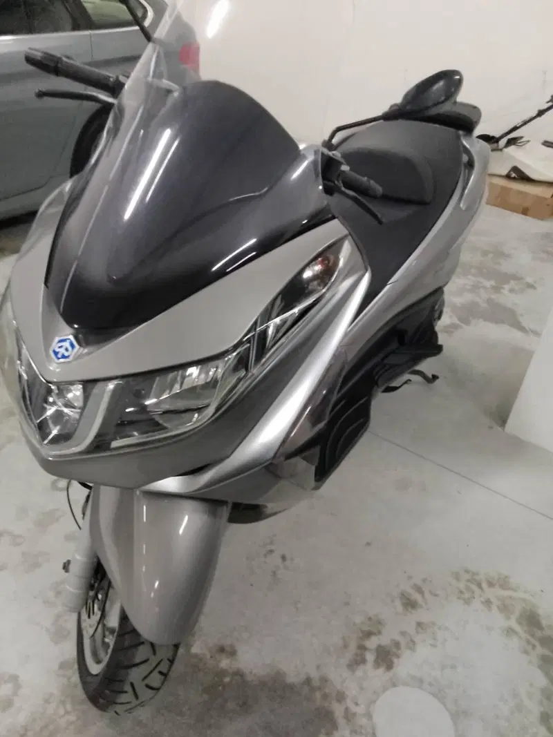 Piaggio X10 500 Executive (2011 - 17)