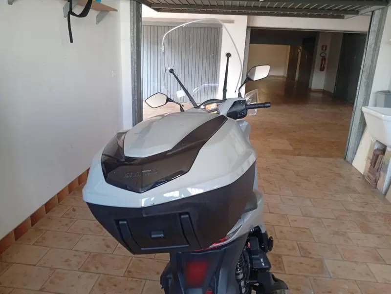 Honda SH 125i (2024 - 25) (7)