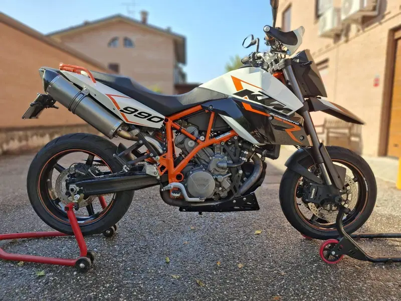 KTM 990 Supermoto R (2012 - 13) (2)