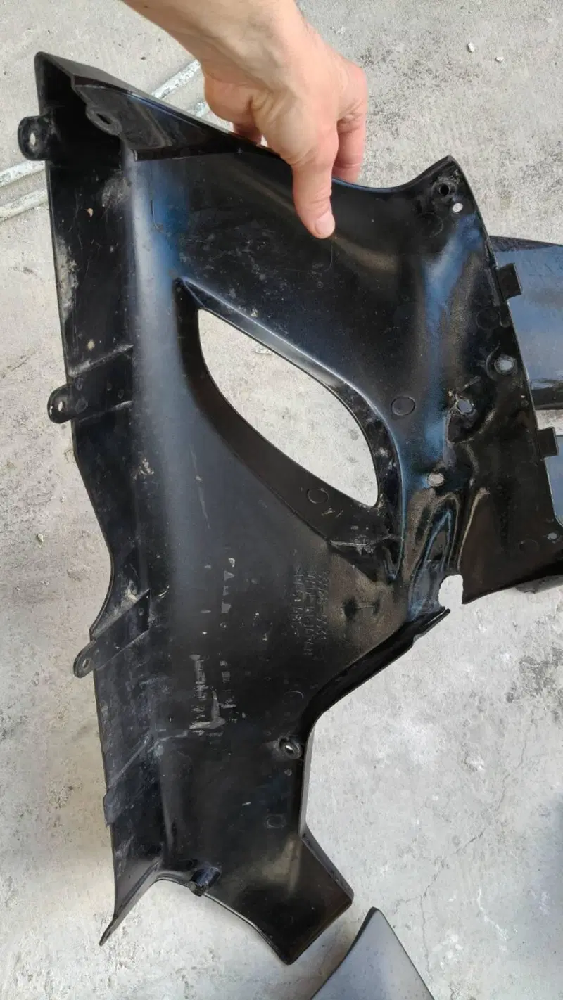 Vendo carene originali per KAWASAKI 636 ZX6R 2005/ (3)